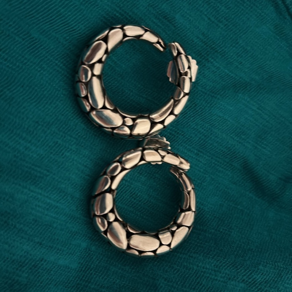 John Hardy Pebble Textured Silver Hoop Earrings